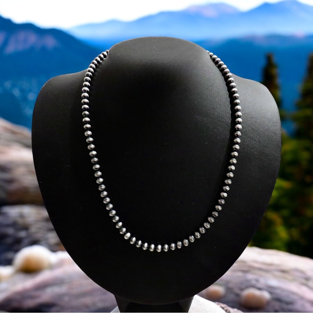 Navajo Pearl Style Sterling Silver Necklace 4mm 18”